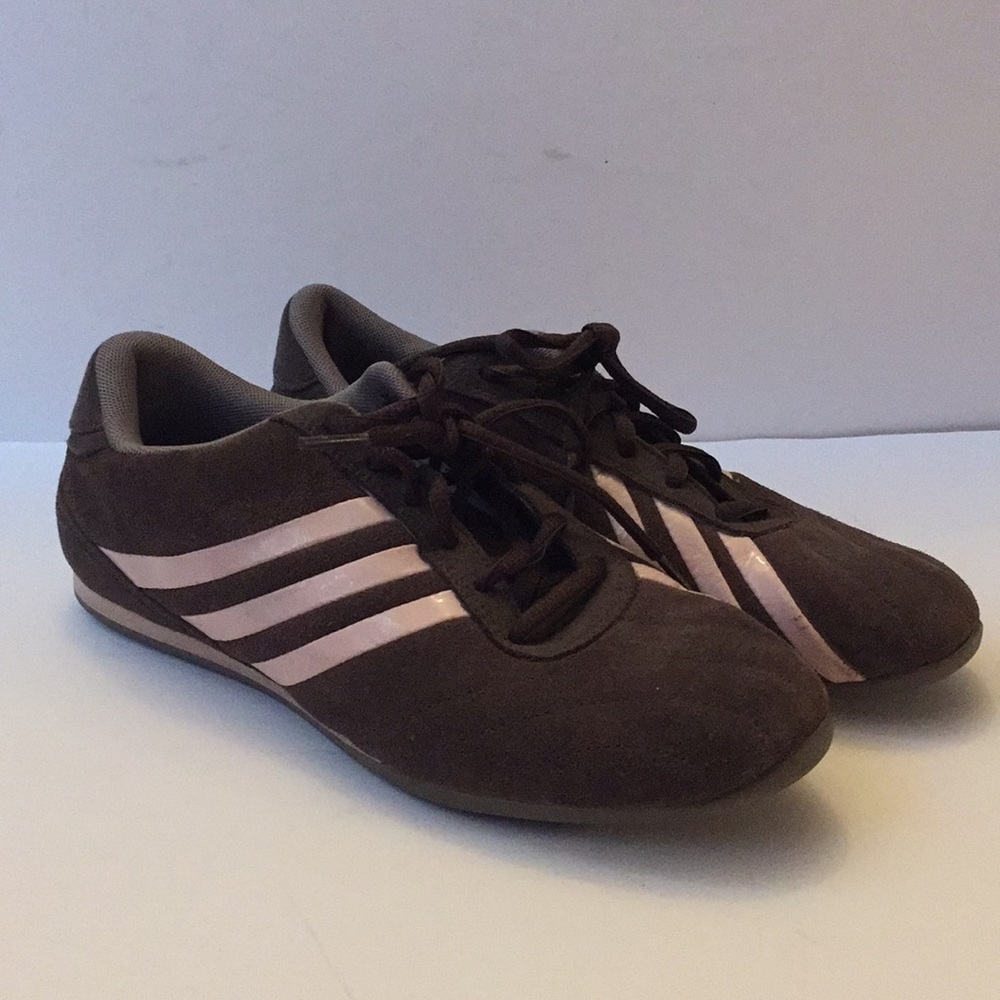 Adidas Size 7.5 Casual Suede Sneaker Brown/Pink